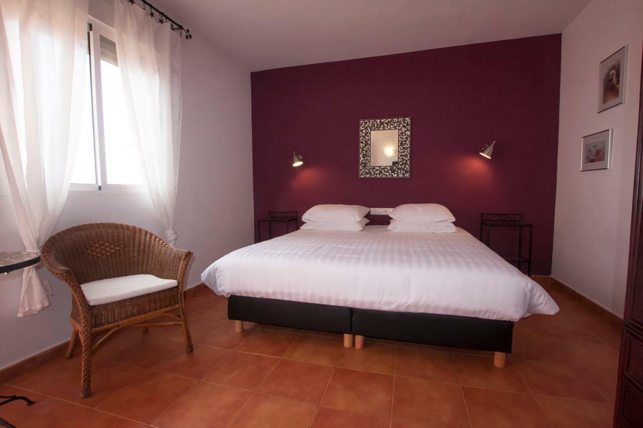 Finca El Rabilargo Arroyomolinos de Montánchez المظهر الخارجي الصورة